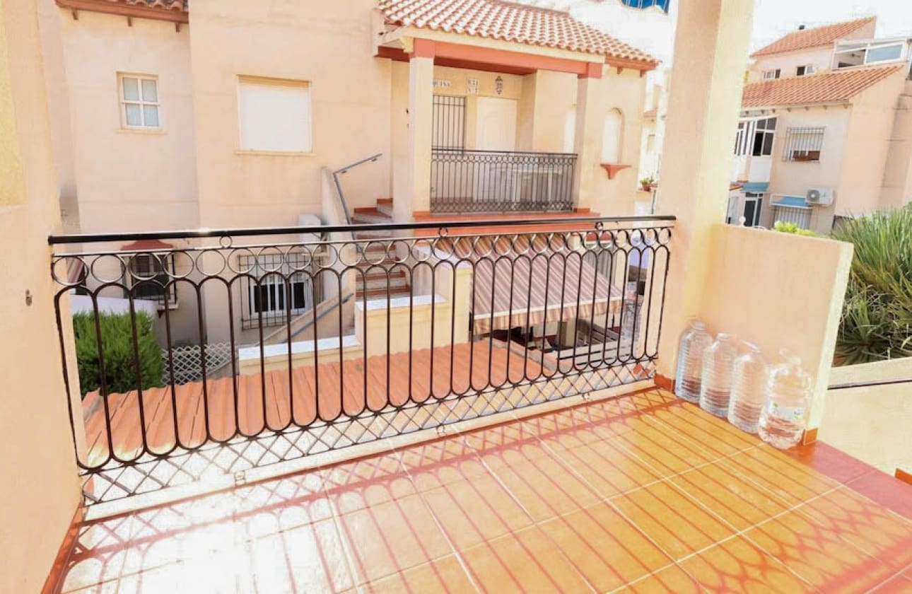 2 soverom Bungalow til salgs i Playa Flamenca med svømmebasseng - € 147 000 (Ref: 9795114)