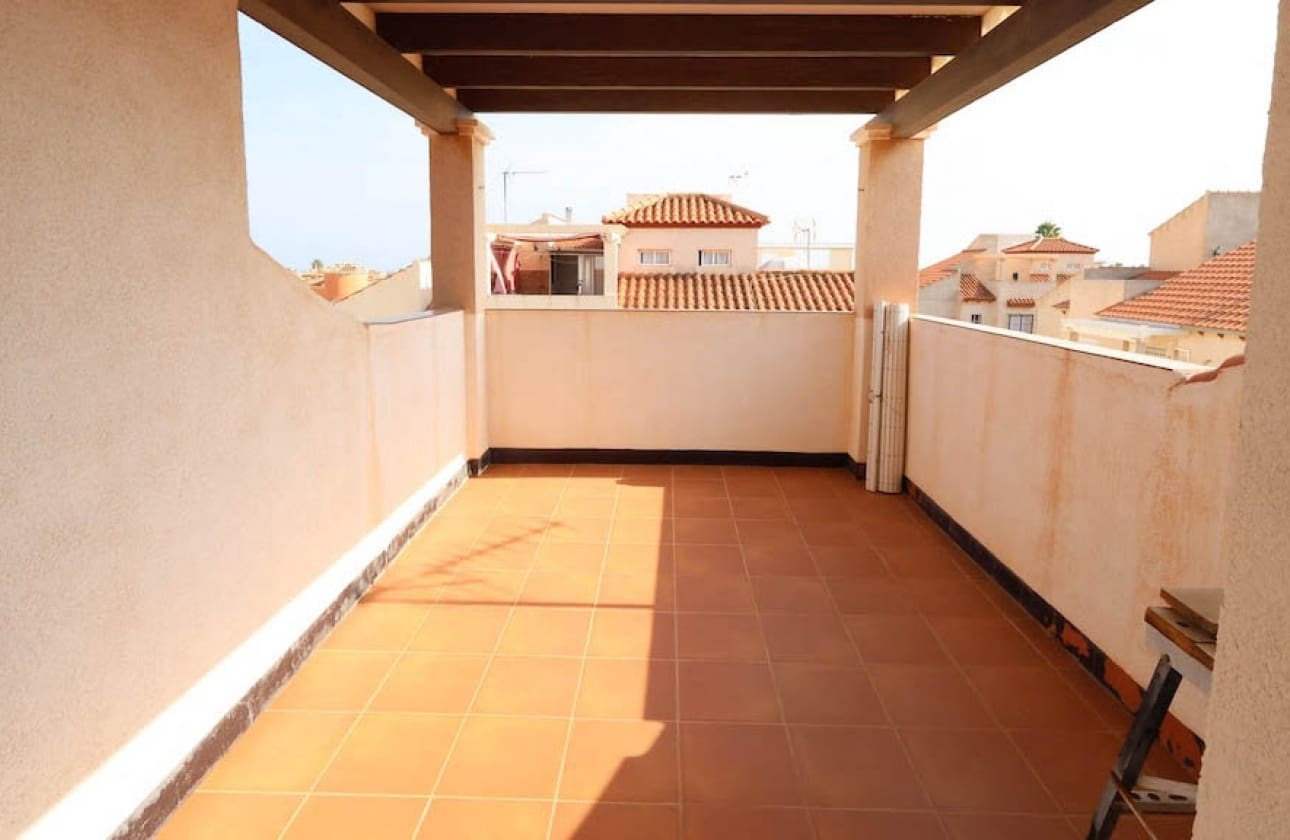 2 soverom Bungalow til salgs i Playa Flamenca med svømmebasseng - € 147 000 (Ref: 9795114)