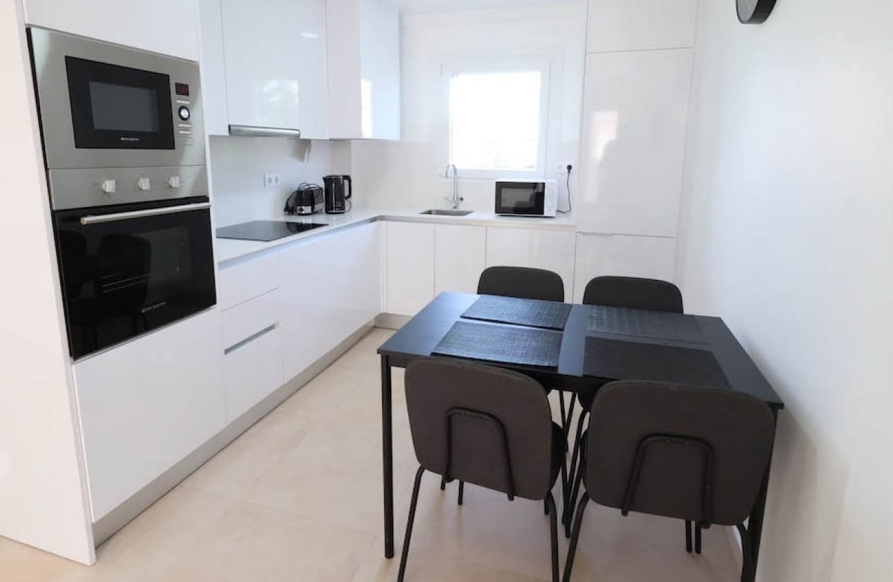 2 bedroom Bungalow for sale in La Zenia - € 185,000 (Ref: 9795115)