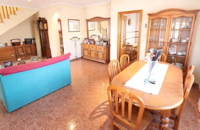 3 camera da letto Villa in vendita in Los Altos con piscina - 330.000 € (Rif: 9795117)