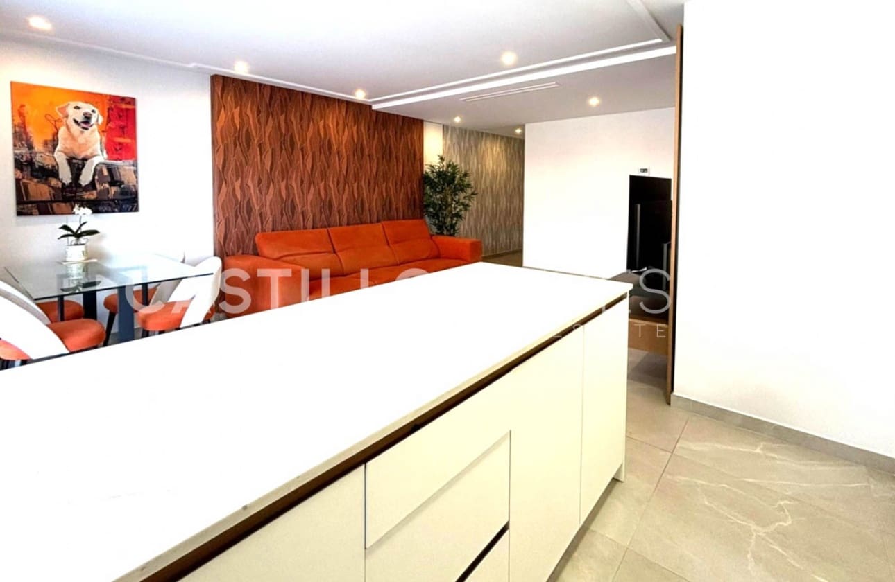 3 Zimmer Penthouse zu verkaufen in Torrevieja mit Pool - 399.000 € (Ref: 9795120)