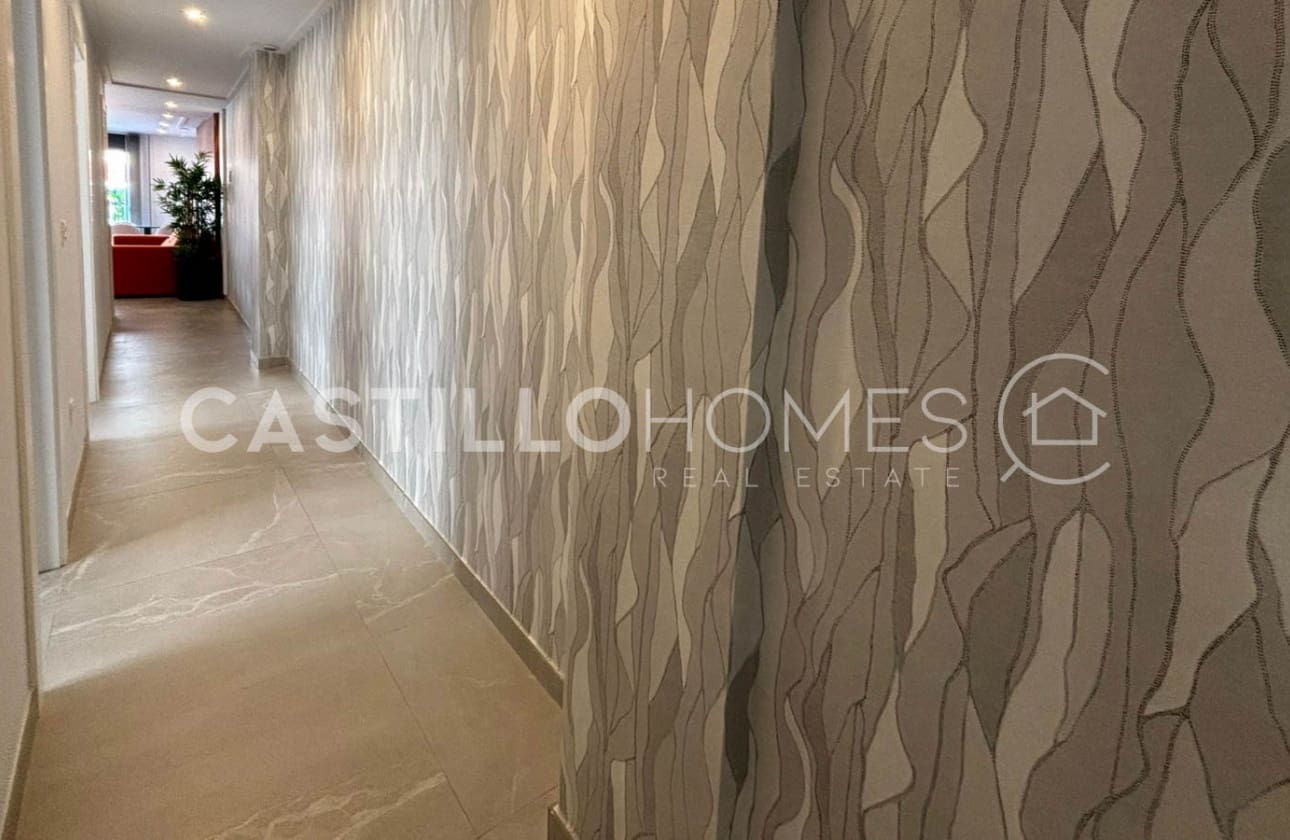 3 Zimmer Penthouse zu verkaufen in Torrevieja mit Pool - 399.000 € (Ref: 9795120)