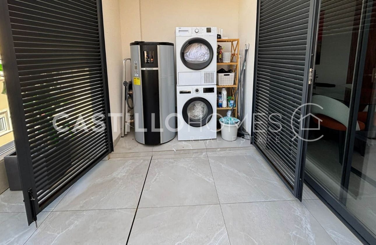 3 Zimmer Penthouse zu verkaufen in Torrevieja mit Pool - 399.000 € (Ref: 9795120)