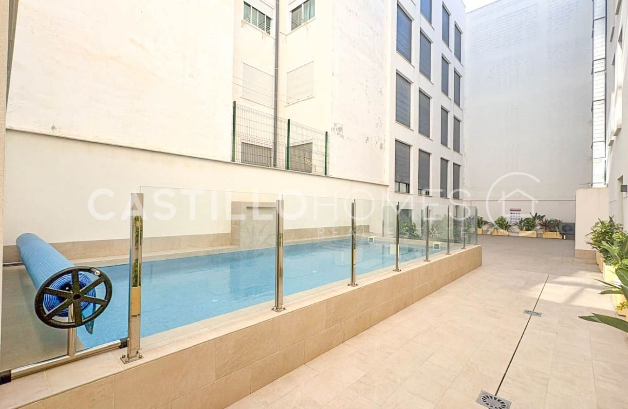 3 Zimmer Penthouse zu verkaufen in Torrevieja mit Pool - 399.000 € (Ref: 9795120)