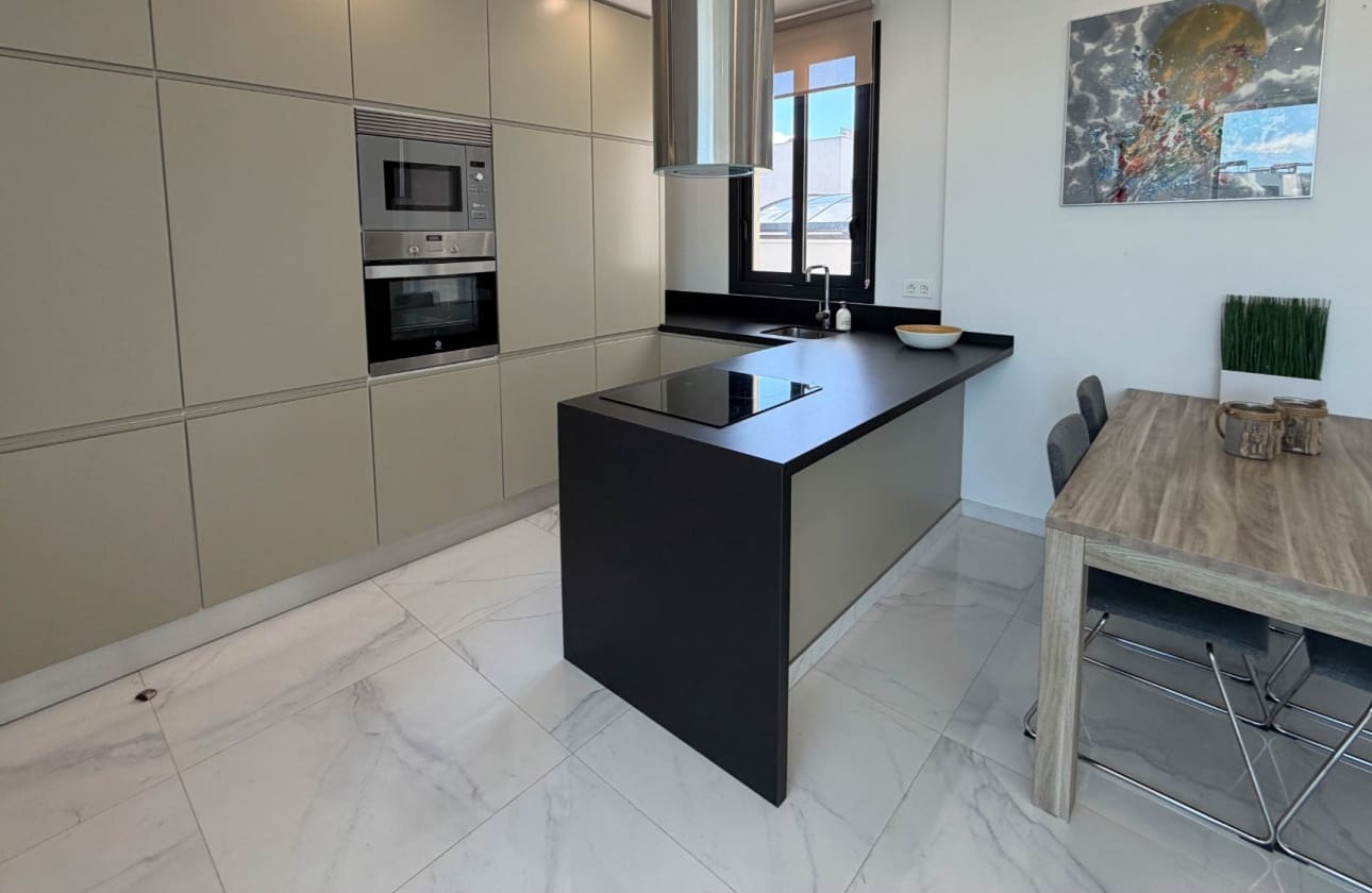 3 sypialnia Dom na sprzedaż w Ciudad Quesada z basenem - 399 900 € (Ref: 9795121)