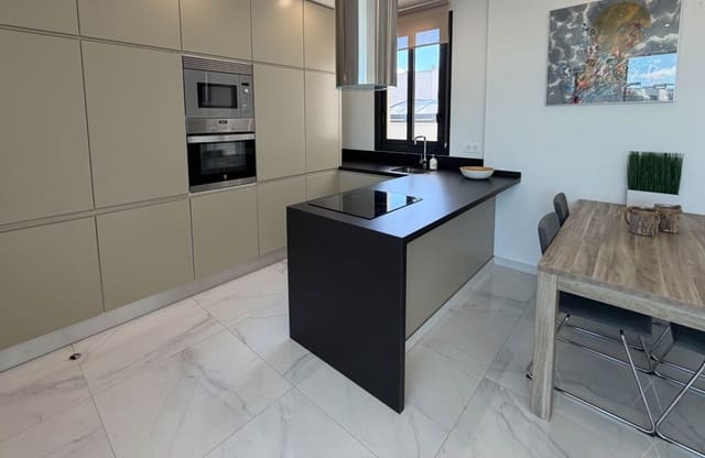 3 soveværelse Byhus til salg i Ciudad Quesada, Rojales med swimmingpool - € 399.900 (Ref: 9795121)