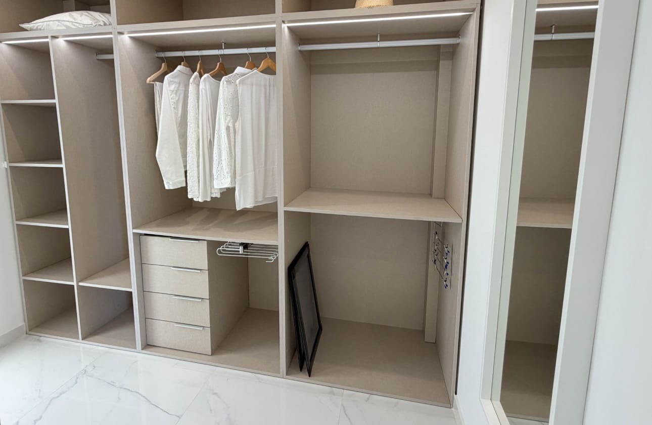 3 sypialnia Dom na sprzedaż w Ciudad Quesada z basenem - 399 900 € (Ref: 9795121)