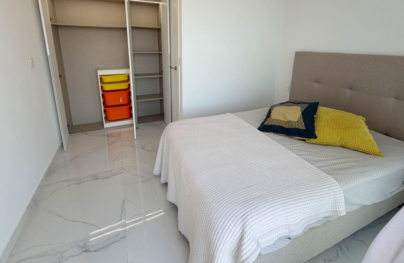 3 sypialnia Dom na sprzedaż w Ciudad Quesada z basenem - 399 900 € (Ref: 9795121)