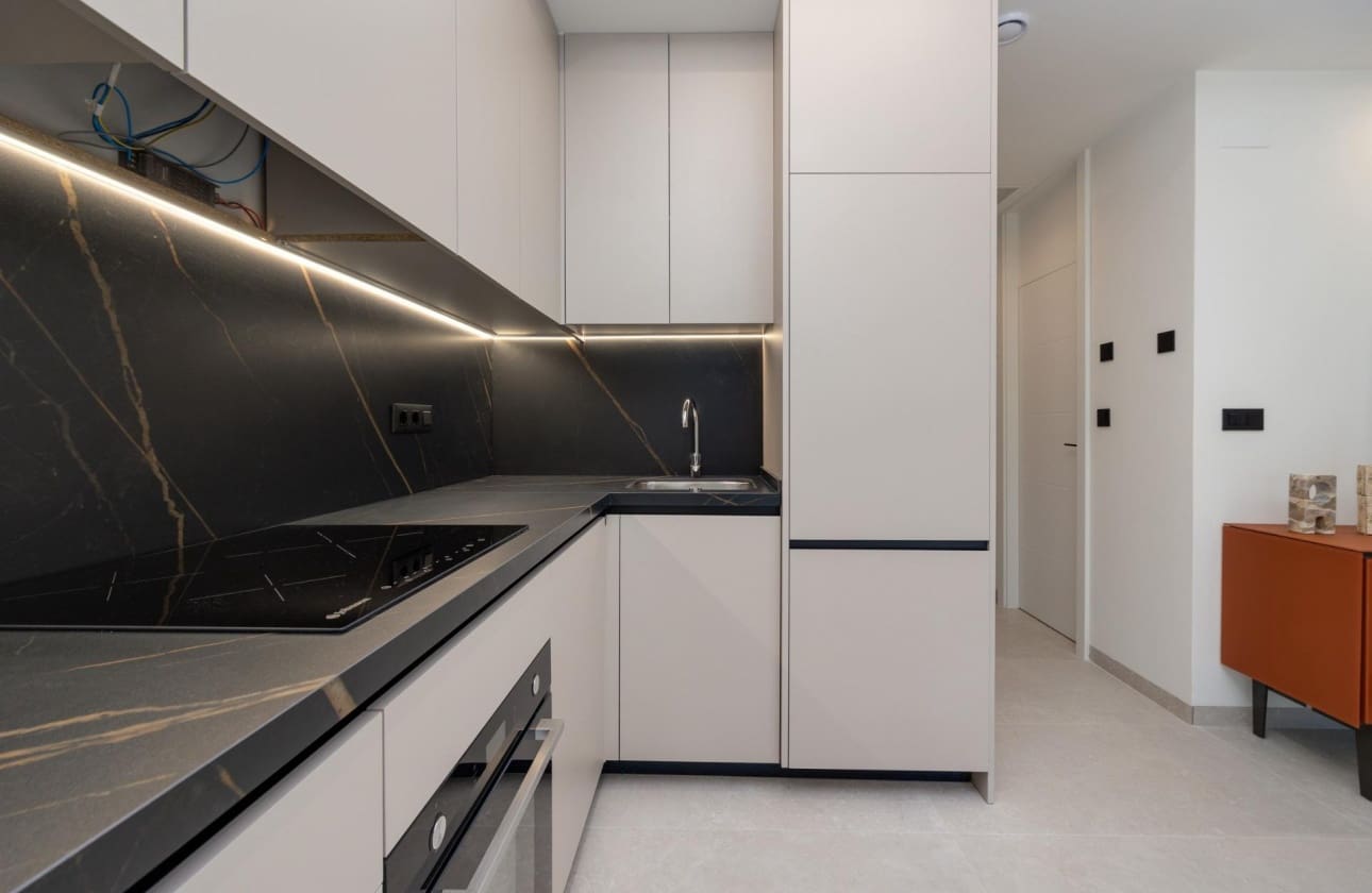 2 quarto Penthouse para venda em Guardamar del Segura com piscina - 445 000 € (Ref: 9795124)