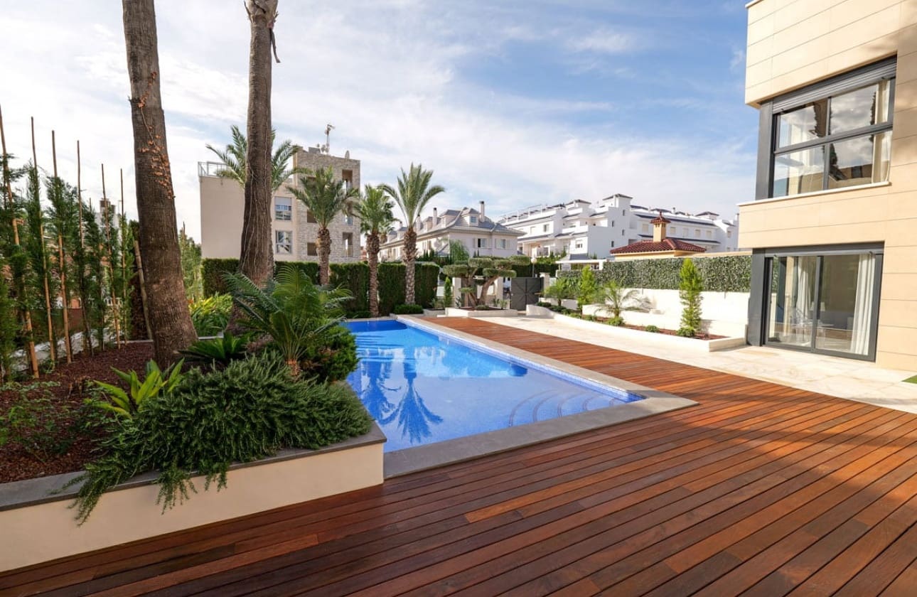 3 camera da letto Villa in vendita in Torrevieja - 1.630.000 € (Rif: 9795129)