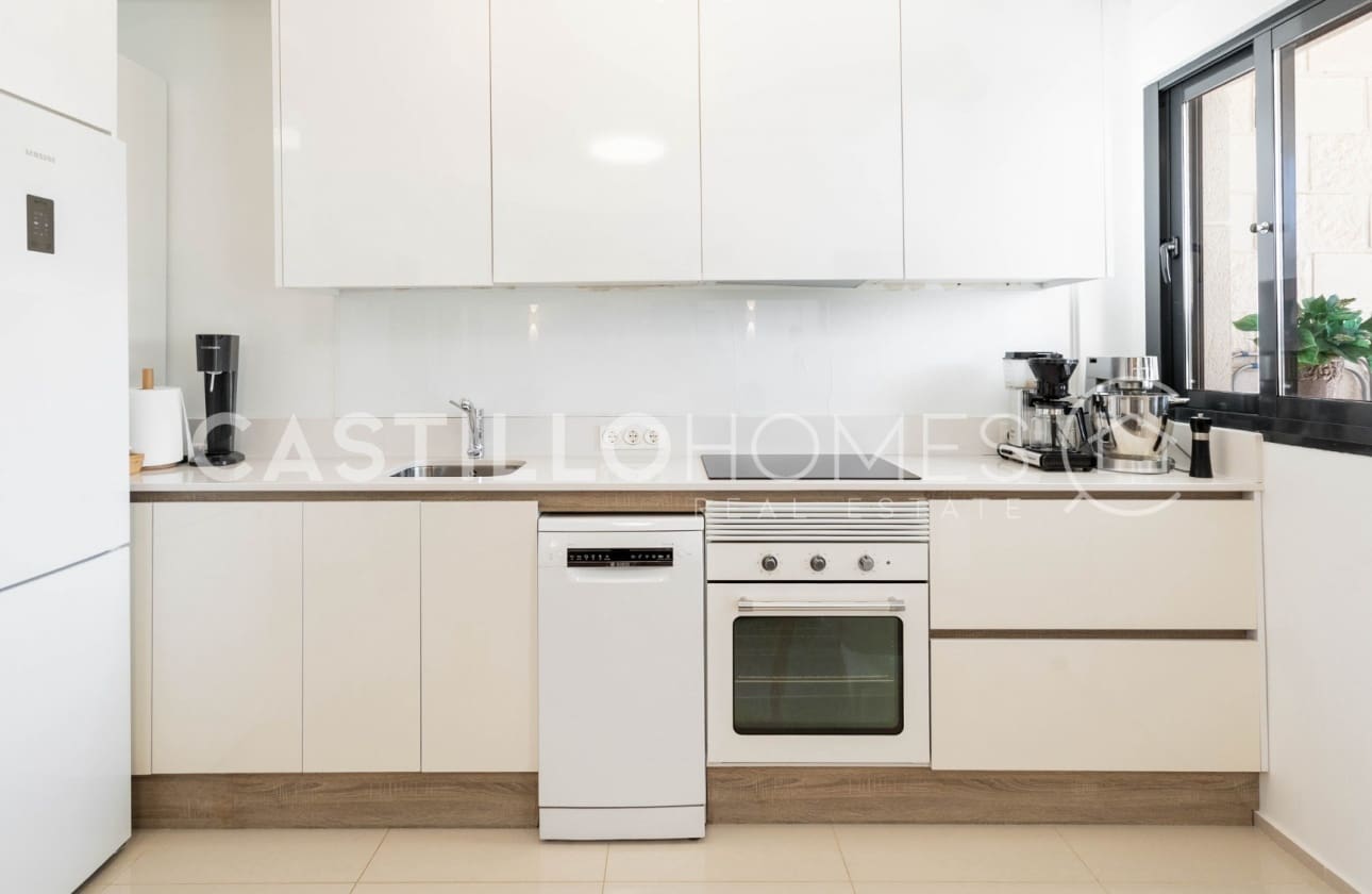 2 bedroom Apartment for sale in Los Dolses with pool - € 229,000 (Ref: 9795132)