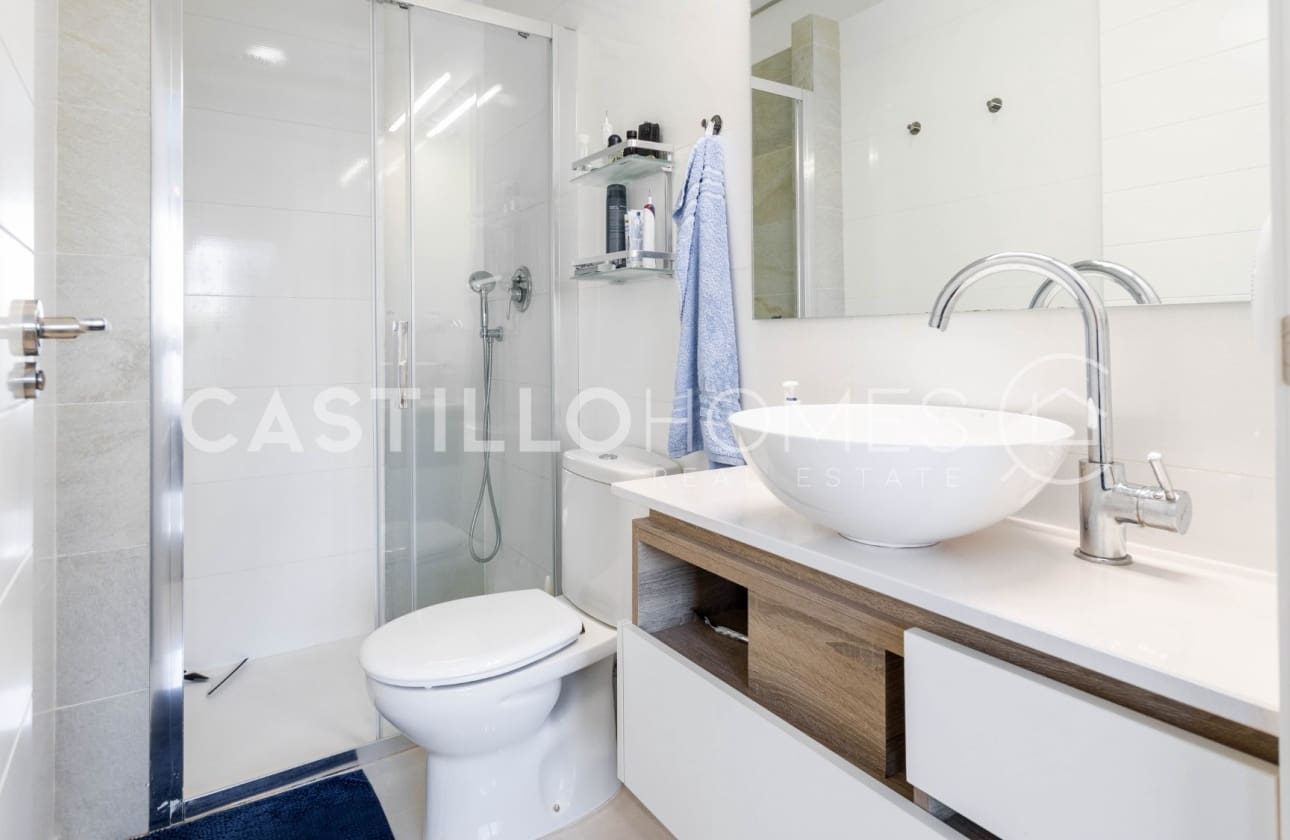 2 bedroom Apartment for sale in Los Dolses with pool - € 229,000 (Ref: 9795132)