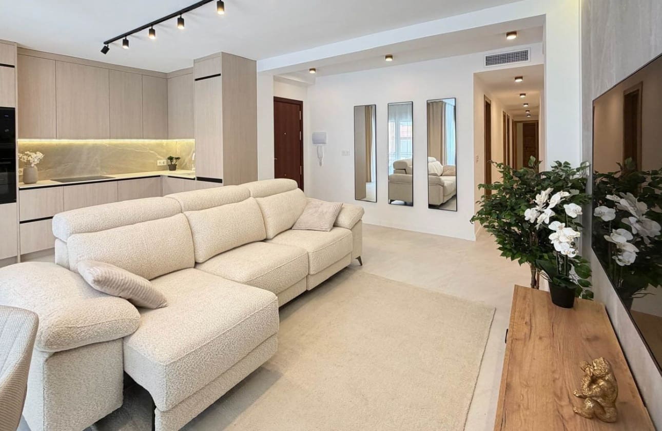 4 slaapkamer Appartement te koop in Torrevieja - € 277.000 (Ref: 9795133)