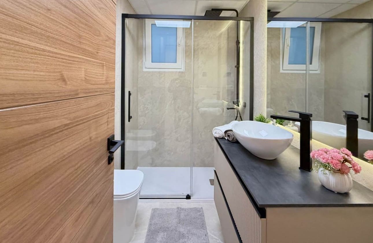 4 slaapkamer Appartement te koop in Torrevieja - € 277.000 (Ref: 9795133)