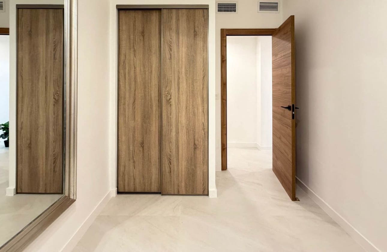 4 slaapkamer Appartement te koop in Torrevieja - € 277.000 (Ref: 9795133)