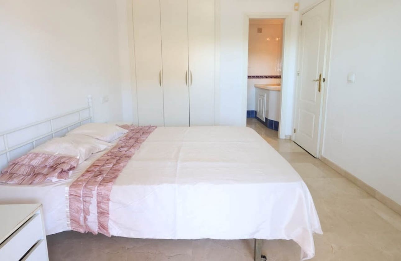 2 soveværelse Lejlighed til salg i Playa Flamenca med swimmingpool - € 179.000 (Ref: 9795135)