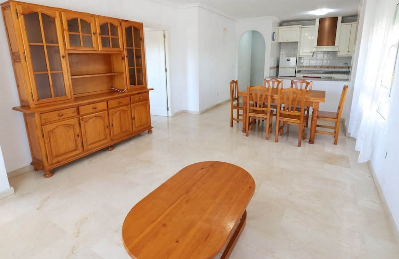 2 soveværelse Lejlighed til salg i Playa Flamenca med swimmingpool - € 179.000 (Ref: 9795135)