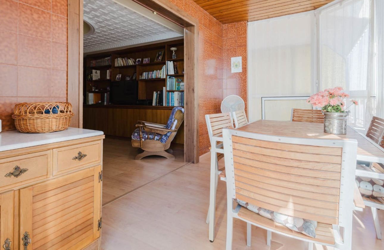 3 makuuhuone Ranta-asunto myytävänä paikassa Torrevieja mukana uima-altaan - 249 500 € (Ref: 9795138)