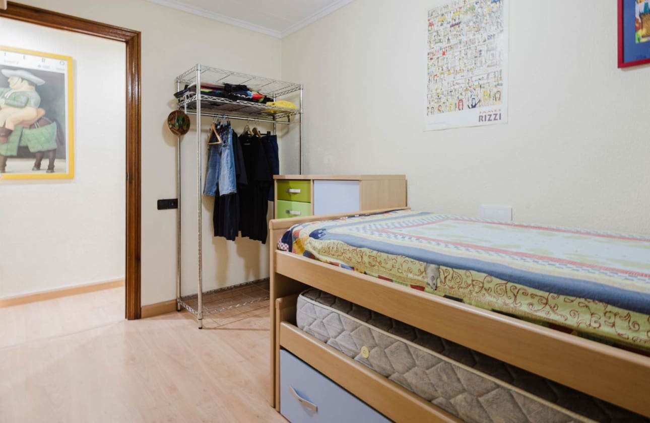 3 makuuhuone Ranta-asunto myytävänä paikassa Torrevieja mukana uima-altaan - 249 500 € (Ref: 9795138)