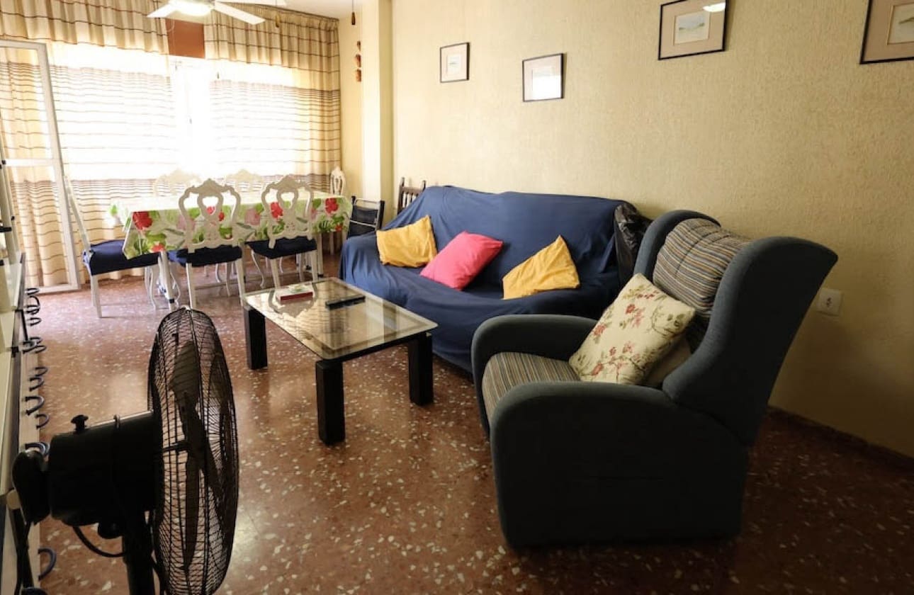 3 Zimmer Apartment zu verkaufen in Torrevieja - 160.000 € (Ref: 9795139)