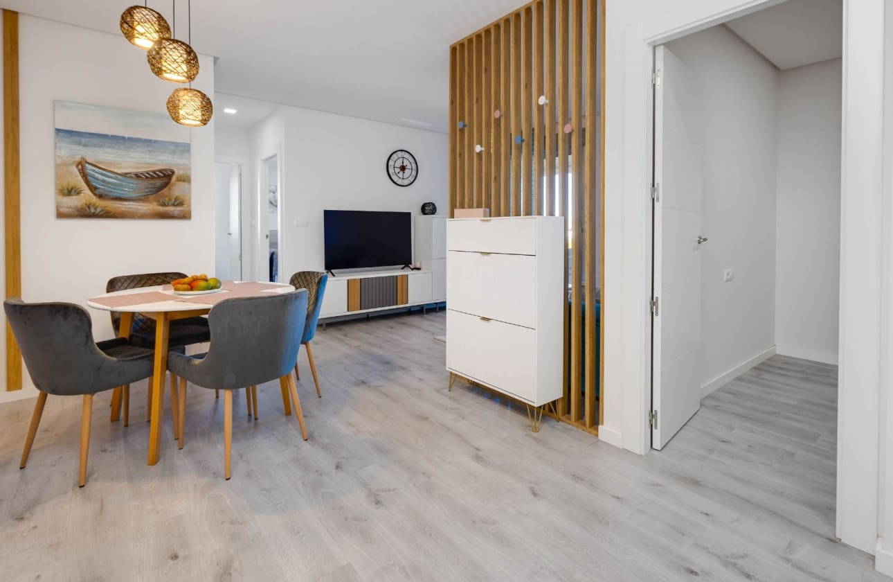 3 makuuhuone Huoneisto myytävänä paikassa Villamartin mukana uima-altaan - 299 000 € (Ref: 9795140)