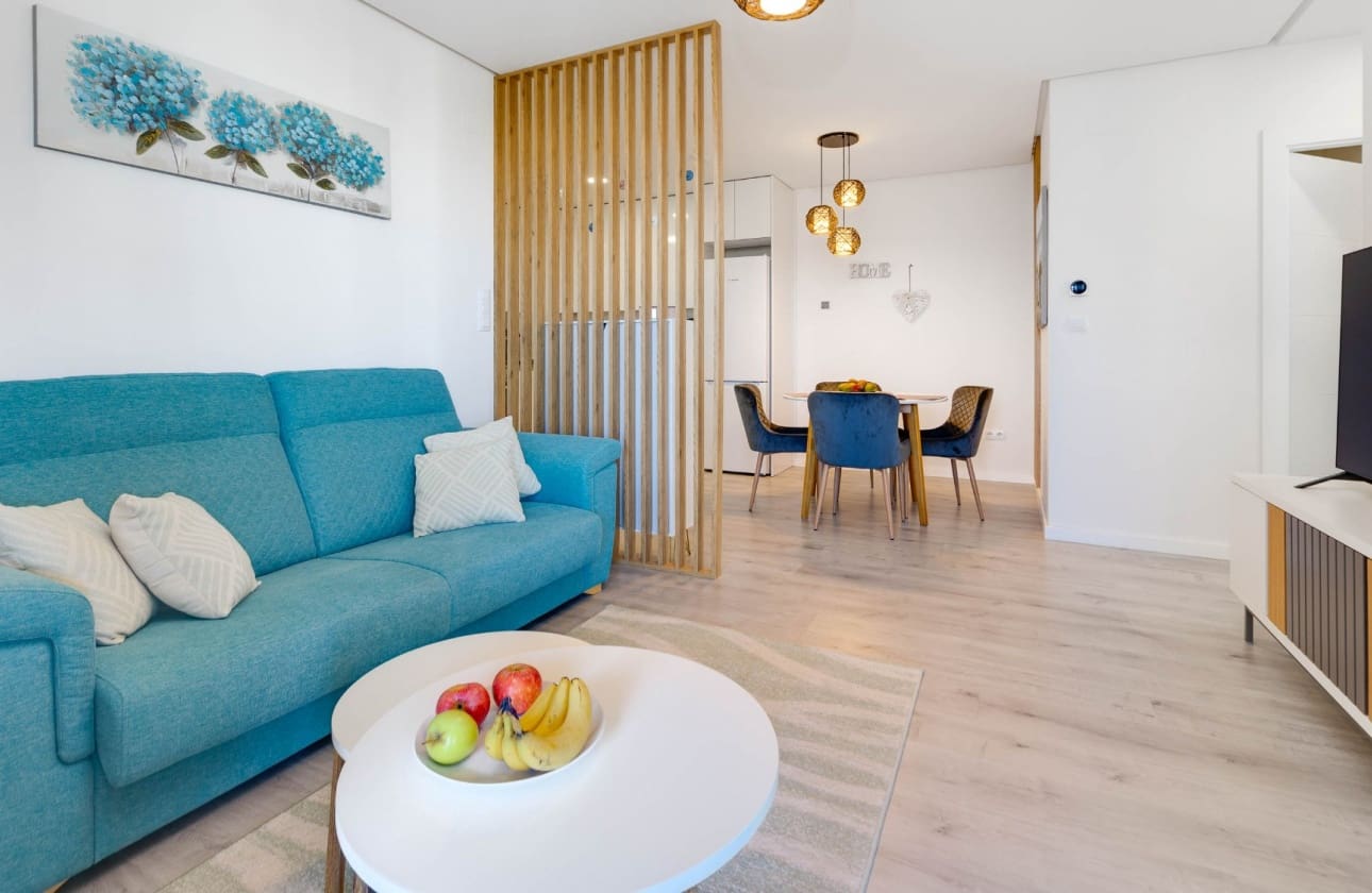 3 makuuhuone Huoneisto myytävänä paikassa Villamartin mukana uima-altaan - 299 000 € (Ref: 9795140)