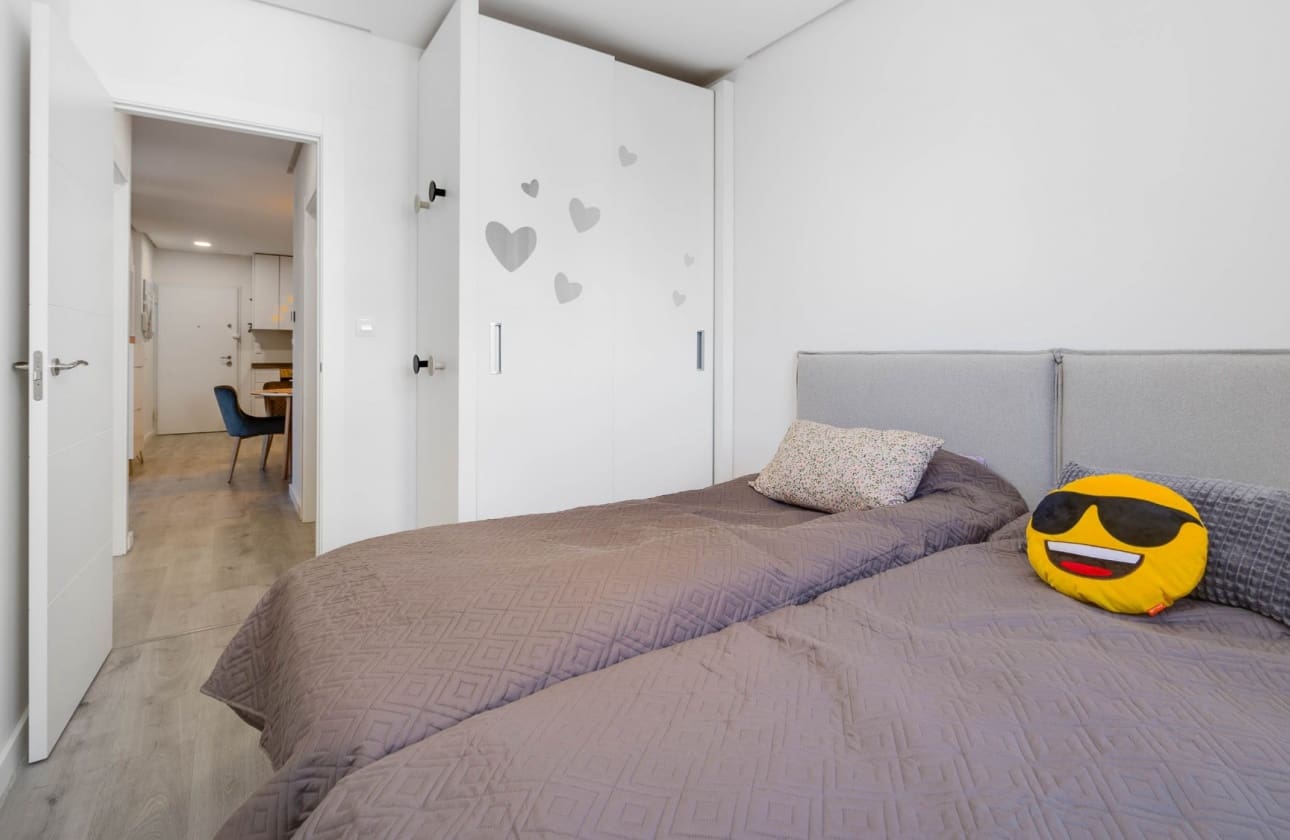 3 makuuhuone Huoneisto myytävänä paikassa Villamartin mukana uima-altaan - 299 000 € (Ref: 9795140)