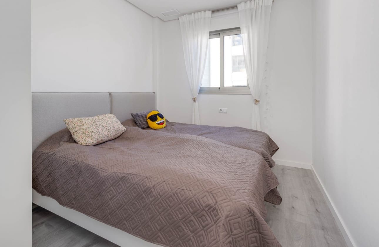 3 makuuhuone Huoneisto myytävänä paikassa Villamartin mukana uima-altaan - 299 000 € (Ref: 9795140)