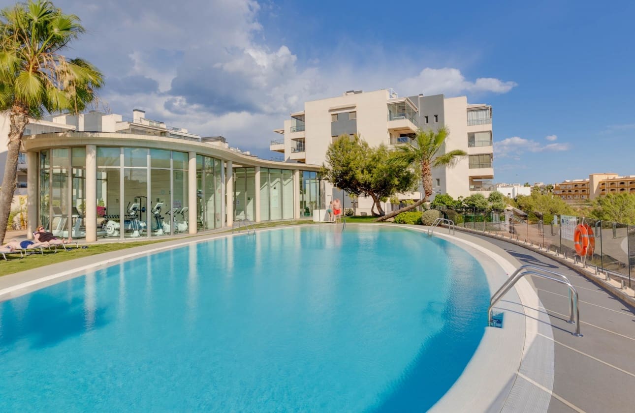 3 makuuhuone Huoneisto myytävänä paikassa Villamartin mukana uima-altaan - 299 000 € (Ref: 9795140)