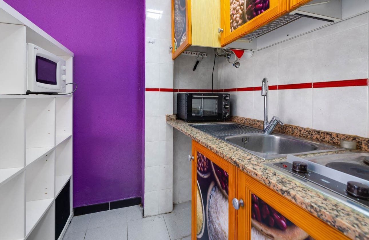 1 sypialnia Apartament na sprzedaż w Torrevieja - 99 990 € (Ref: 9795141)