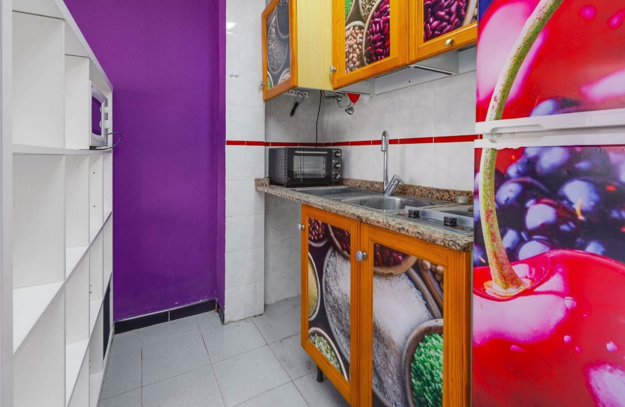 1 sypialnia Apartament na sprzedaż w Torrevieja - 99 990 € (Ref: 9795141)