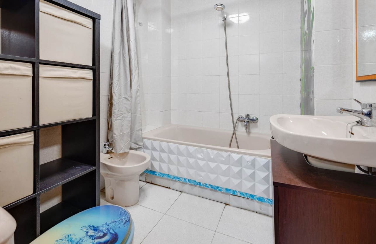 1 sypialnia Apartament na sprzedaż w Torrevieja - 99 990 € (Ref: 9795141)