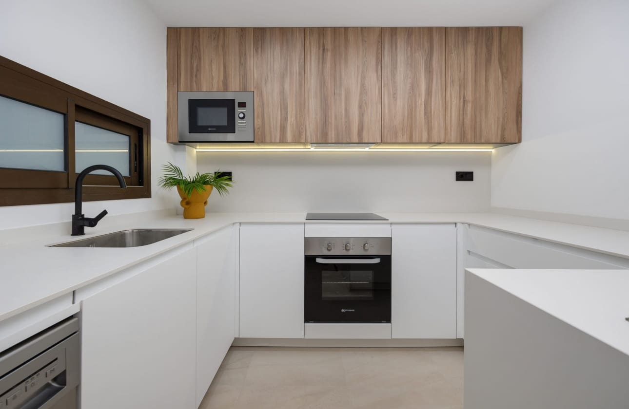 3 bedroom Penthouse for sale in Los Alcazares with pool - € 409,000 (Ref: 9795381)