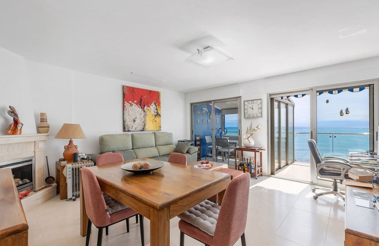 Ático de 2 habitaciones en Torrevieja en venta con piscina garaje - 449.000 € (Ref: 9803767)