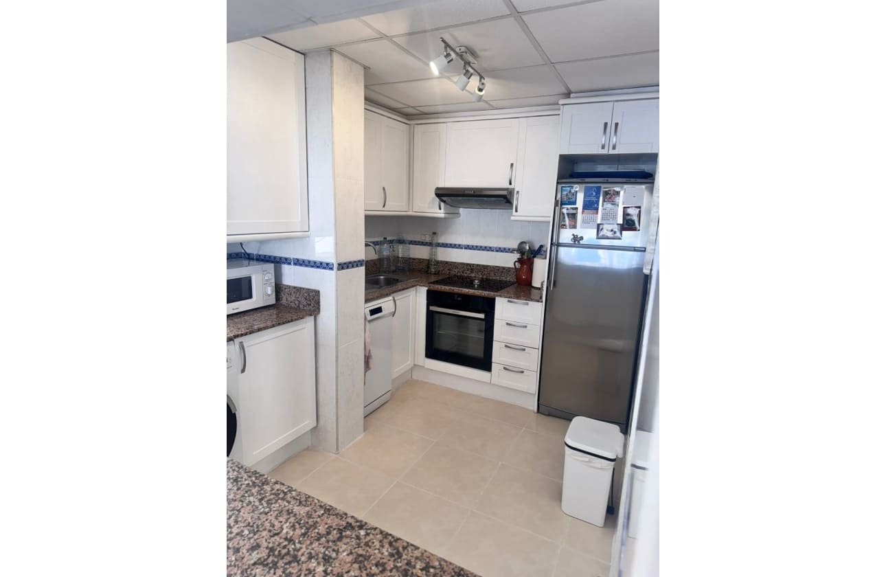 3 bedroom Penthouse for sale in Torrevieja with pool garage - € 329,000 (Ref: 9807212)