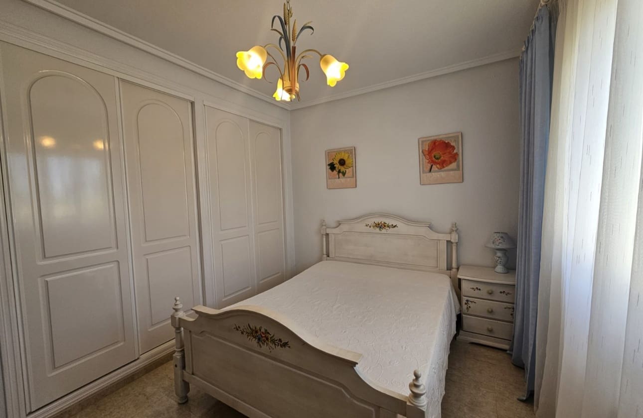 Chalet de 3 habitaciones en Ciudad Quesada en venta con piscina garaje - 430.000 € (Ref: 9815150)