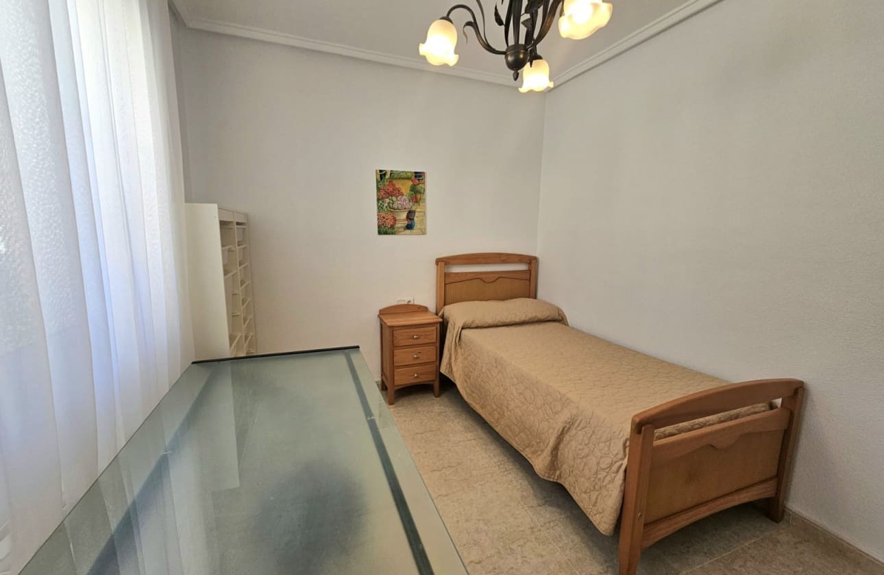 Chalet de 3 habitaciones en Ciudad Quesada en venta con piscina garaje - 430.000 € (Ref: 9815150)
