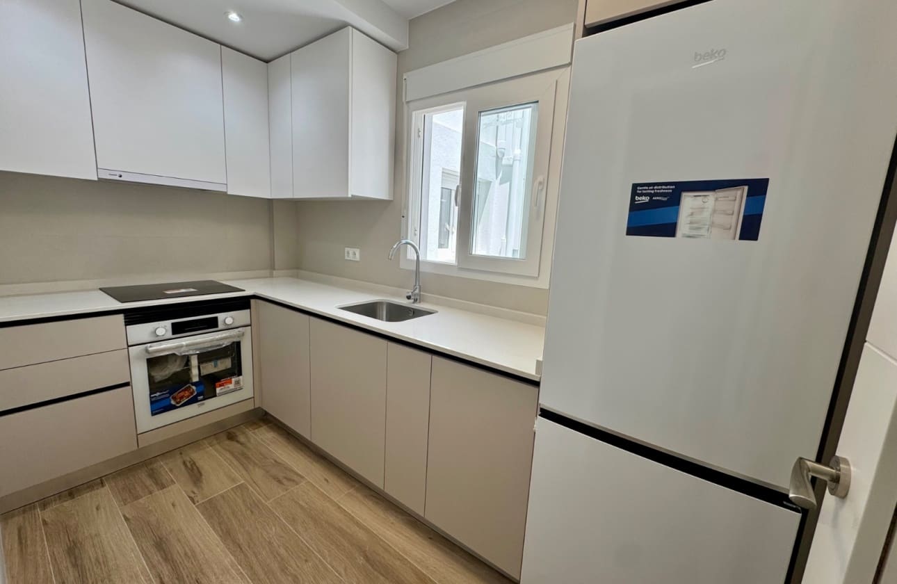 2 slaapkamer Appartement te koop in San Fulgencio met zwembad - € 148.000 (Ref: 9838702)