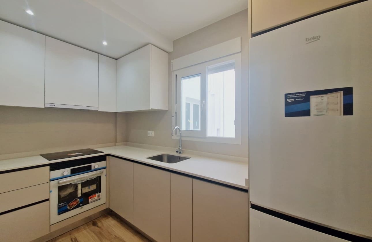 2 slaapkamer Appartement te koop in San Fulgencio met zwembad - € 148.000 (Ref: 9838702)