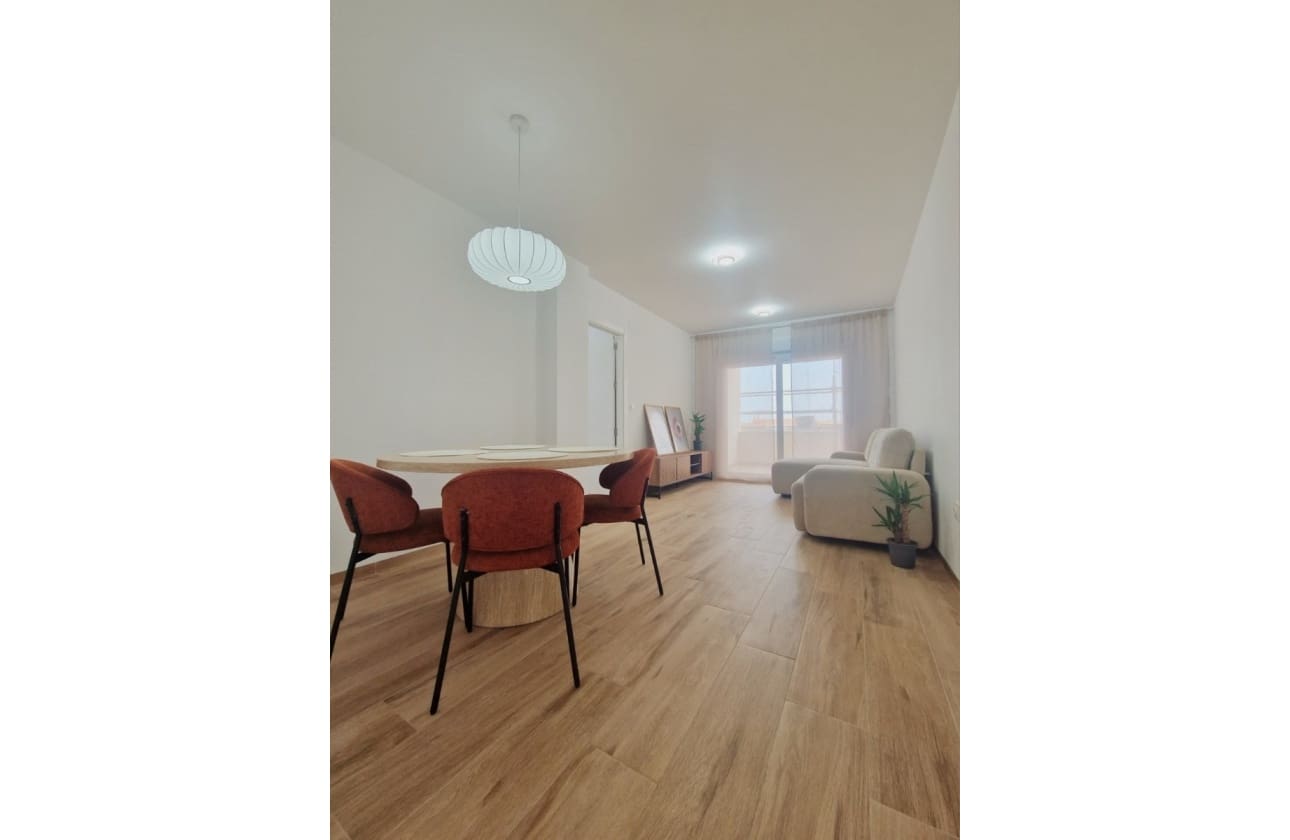 2 slaapkamer Appartement te koop in San Fulgencio met zwembad - € 148.000 (Ref: 9838702)