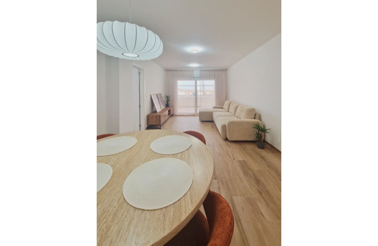2 slaapkamer Appartement te koop in San Fulgencio met zwembad - € 148.000 (Ref: 9838702)