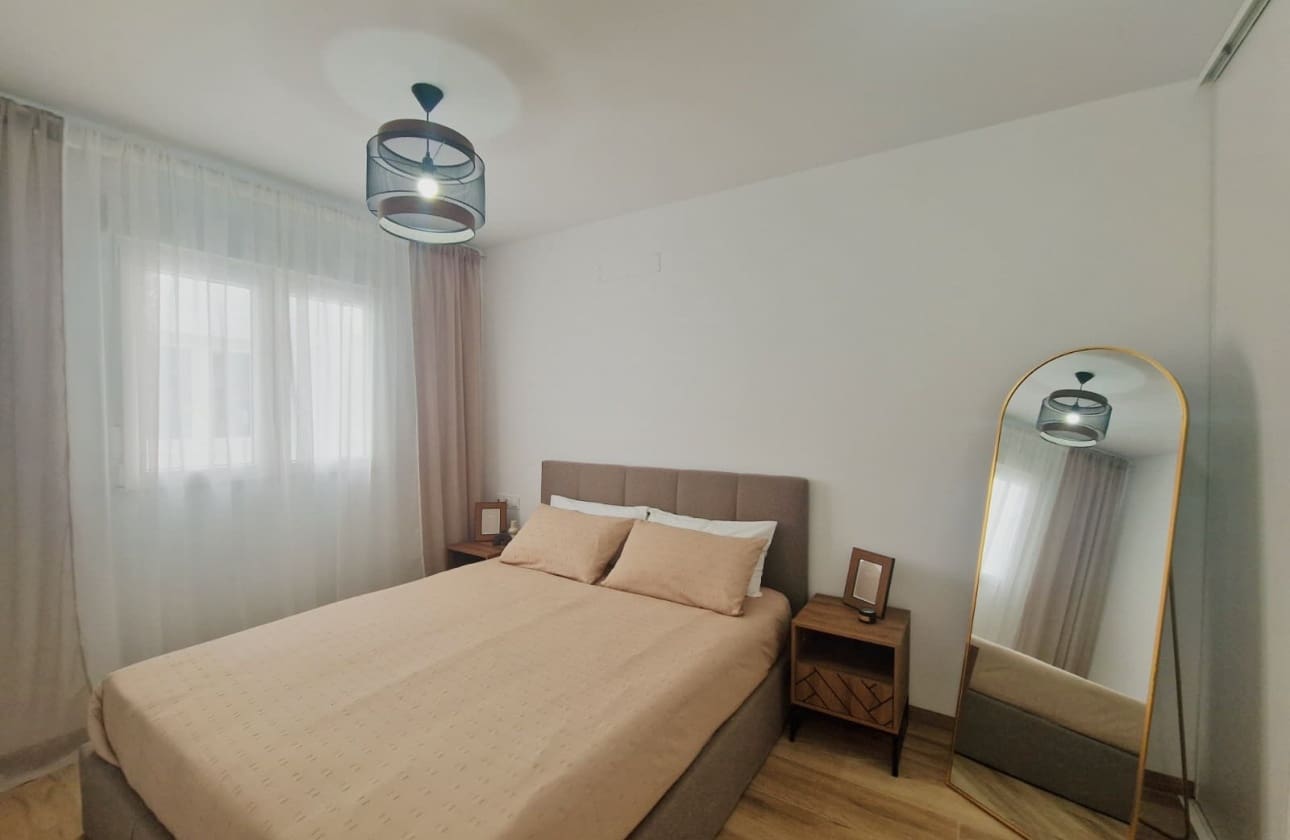 2 slaapkamer Appartement te koop in San Fulgencio met zwembad - € 148.000 (Ref: 9838702)