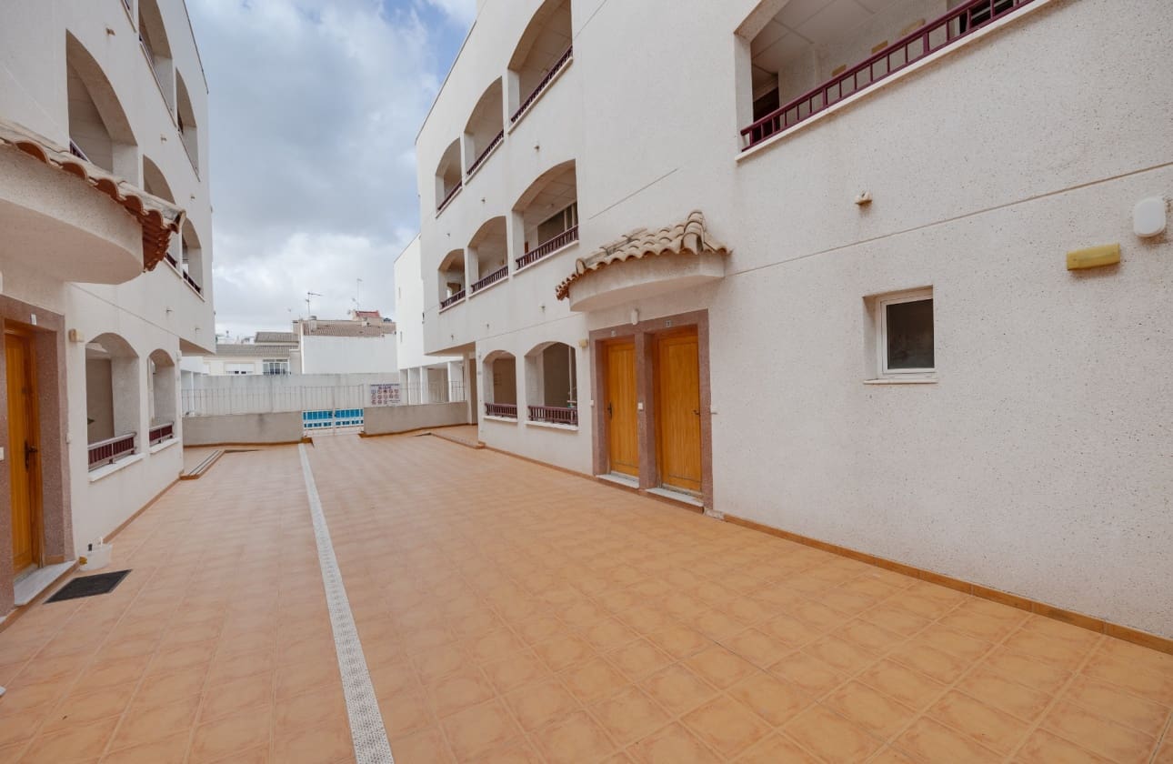 2 slaapkamer Appartement te koop in San Fulgencio met zwembad - € 148.000 (Ref: 9838702)