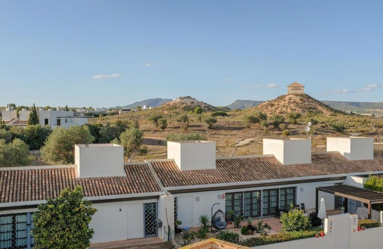 2 bedroom Villa for sale in La Peraleja Golf Resort - € 298,000 (Ref: 9844021)