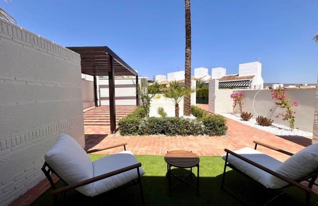 2 soverom Villa til salgs i La Peraleja Golf Resort, Murcia by - € 298 000 (Ref: 9844021)