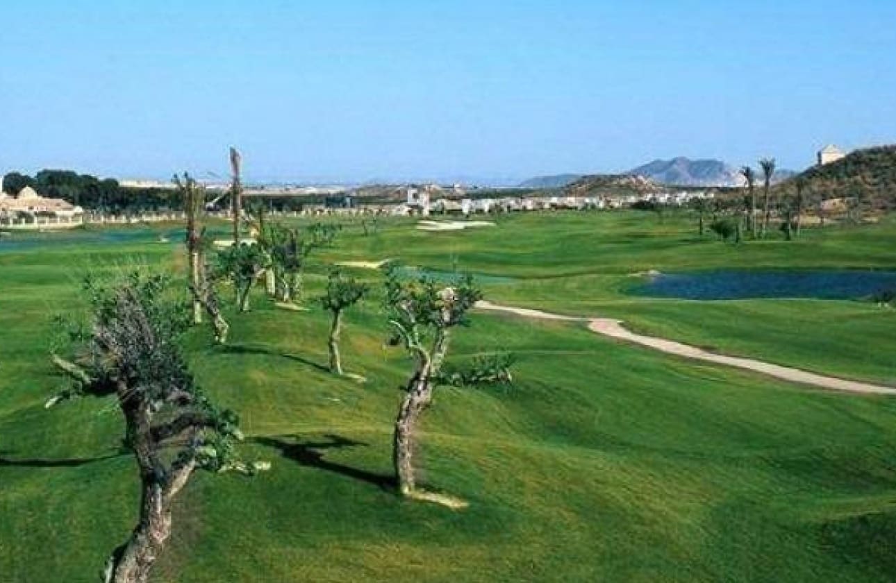 2 bedroom Villa for sale in La Peraleja Golf Resort - € 298,000 (Ref: 9844021)