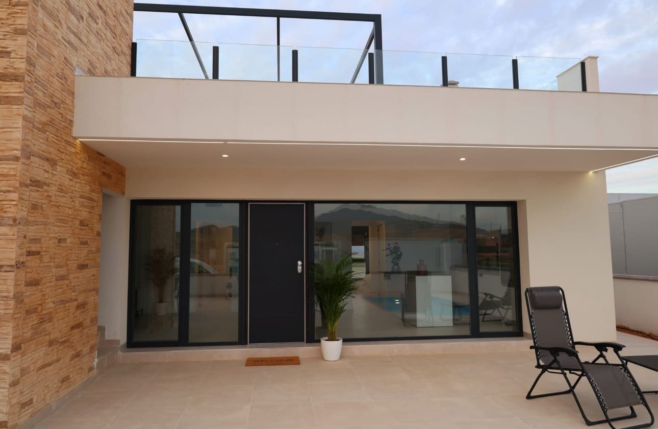 3 bedroom Villa for sale in La Pinilla - € 379,845 (Ref: 9844032)