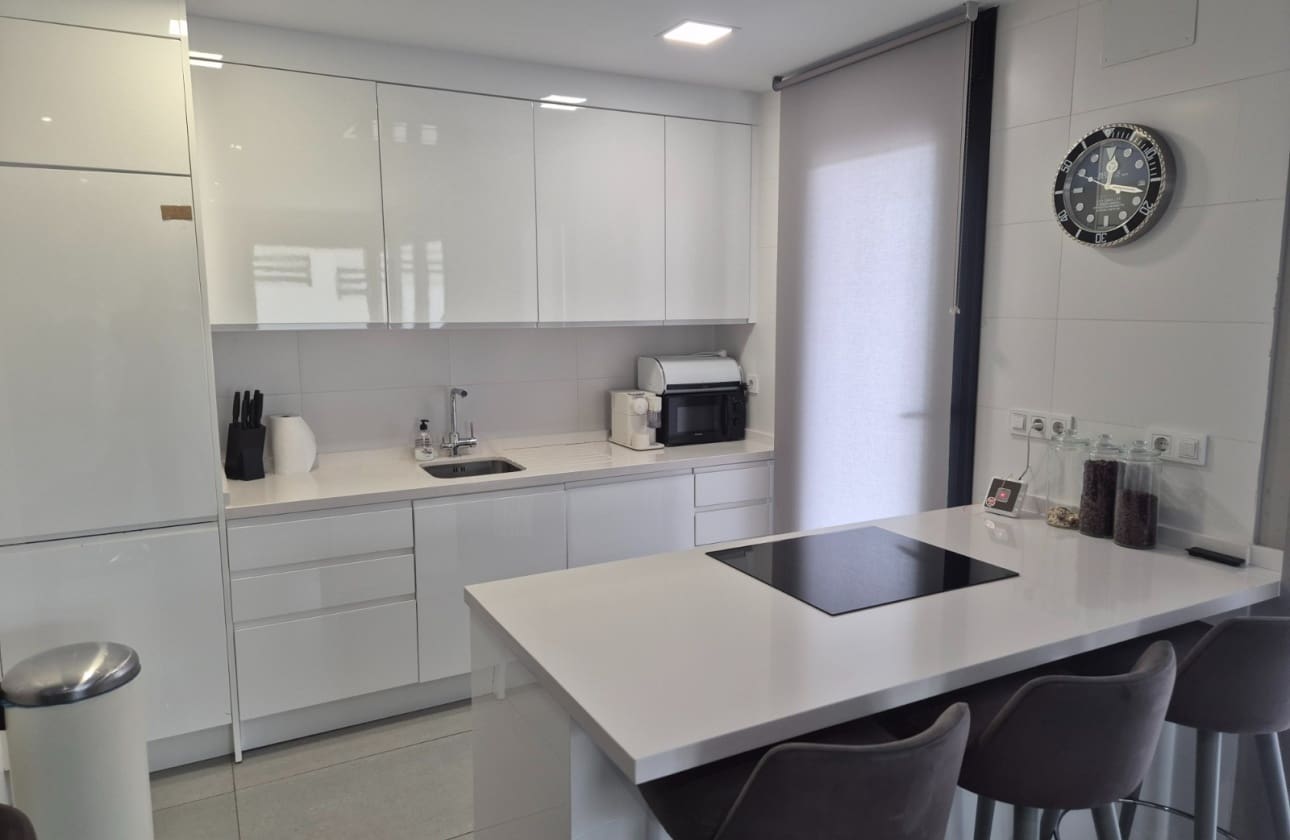 5 quarto Moradia para venda em Los Balcones com piscina garagem - 960 000 € (Ref: 9844033)
