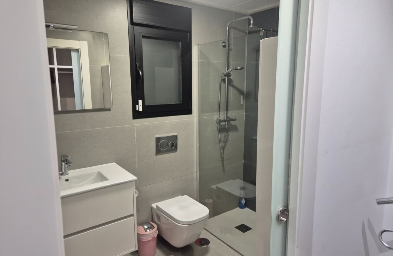 5 quarto Moradia para venda em Los Balcones com piscina garagem - 960 000 € (Ref: 9844033)