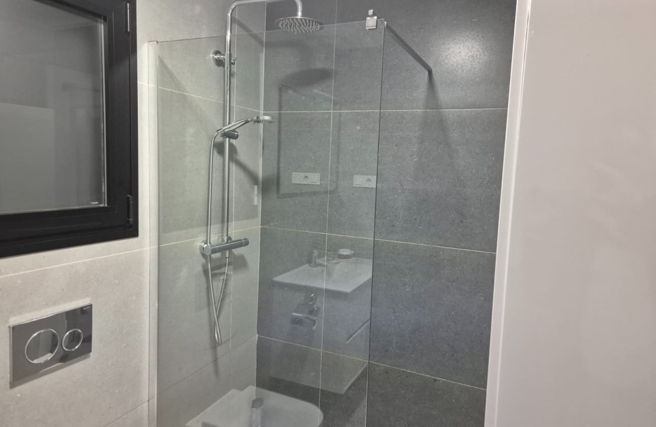 5 quarto Moradia para venda em Los Balcones com piscina garagem - 960 000 € (Ref: 9844033)